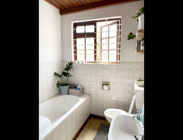 2 bed property to rent in OBSERVATORY