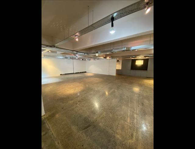 162M² OFFICE TO LET IN WOODSTOCK