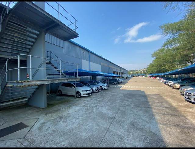 4,000M² WAREHOUSE TO LET IN RIVERHORSE VALLEY