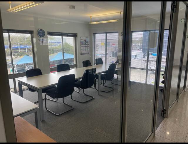 236M² OFFICE TO LET IN BROOKLYN