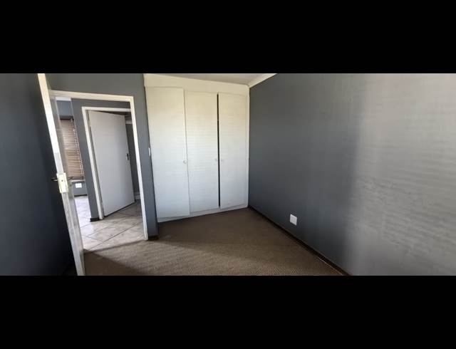 2 BEDROOM TOWNHOUSE TO LET IN CASHAN