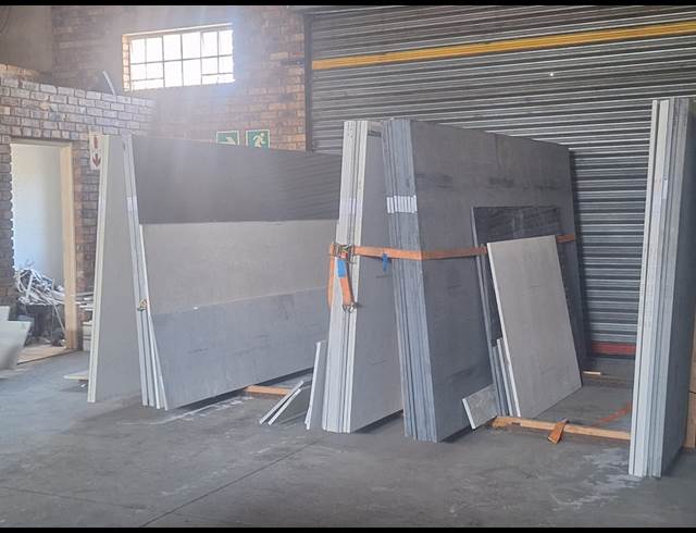380M² WAREHOUSE TO LET IN NELSPRUIT INDUSTRIAL