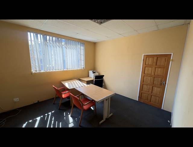 16M² OFFICE TO LET IN WILBART
