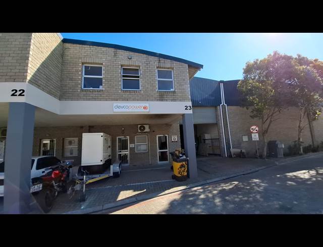 380M² FACTORY RENTED IN STIKLAND INDUSTRIAL