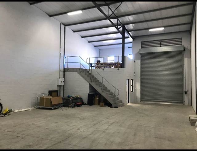 228M² WAREHOUSE TO LET IN MAITLAND
