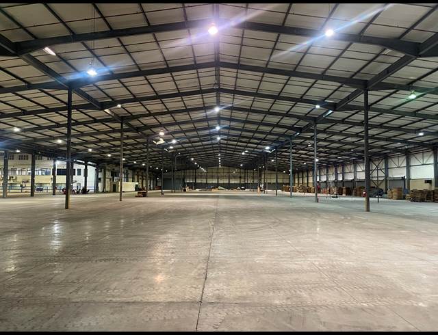 25,539M² WAREHOUSE TO LET IN MOBENI