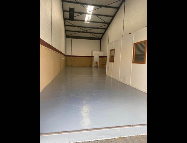 116M² WAREHOUSE TO LET IN BLACKHEATH INDUSTRIAL