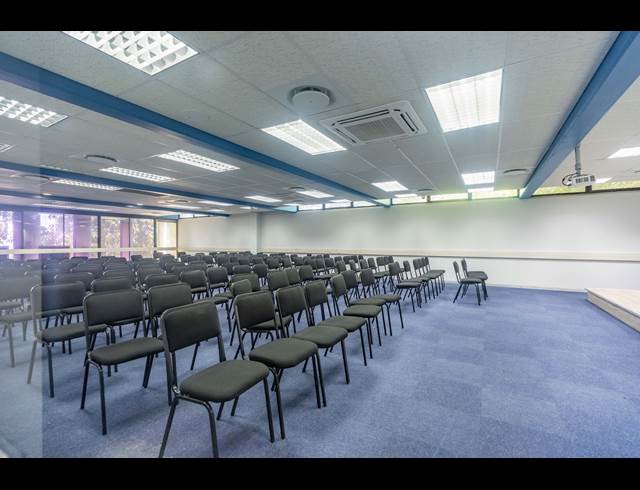 2,340M² BUSINESS CENTRE TO LET IN MORNINGSIDE