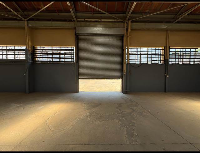 516M² WAREHOUSE TO LET IN GERMISTON CENTRAL
