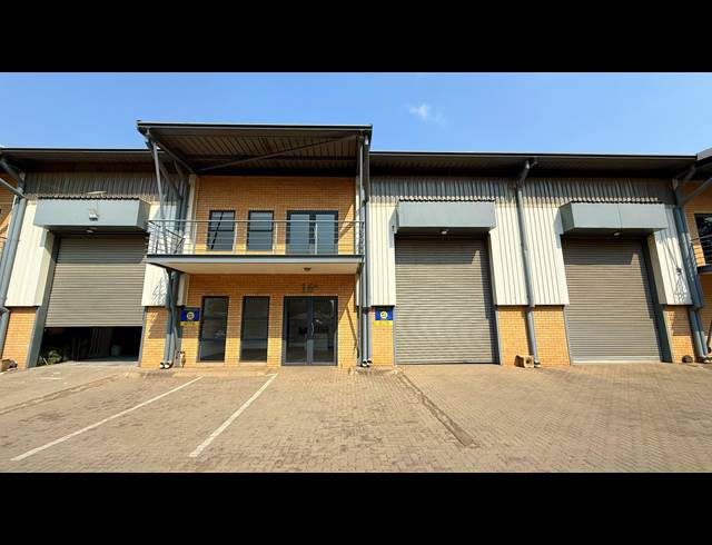 284.20M² WAREHOUSE TO LET IN DRIEHOEK