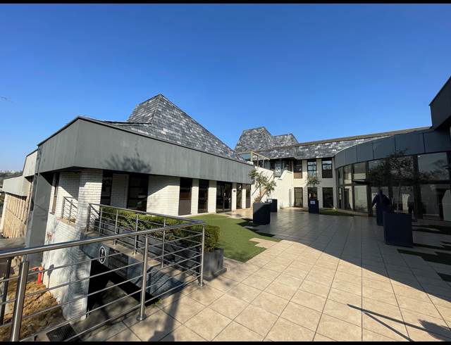 235M² OFFICE TO LET IN HURLINGHAM
