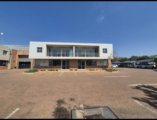 1,238M² WAREHOUSE TO LET IN RANDJESPARK