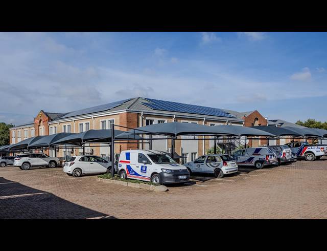 231M² OFFICE TO LET IN HALFWAY HOUSE