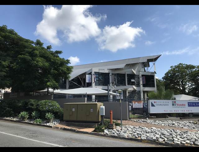 315M² OFFICE RENTED IN NELSPRUIT EXT 2