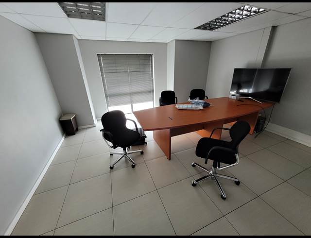 350M² WAREHOUSE TO LET IN BRACKENFELL INDUSTRIAL