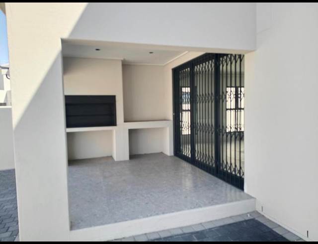 3 BEDROOM PROPERTY TO RENT IN BRACKENFELL