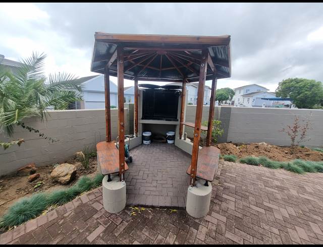 1 BEDROOM PROPERTY TO RENT IN COUNTRY CLUB