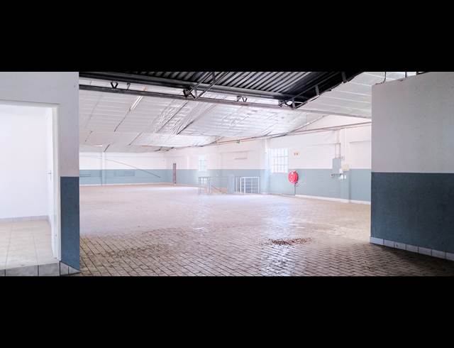 1,570M² RETAIL TO LET IN SONHEUWEL