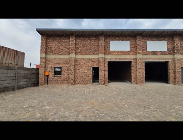150M² FACTORY TO LET IN BENONI SOUTH
