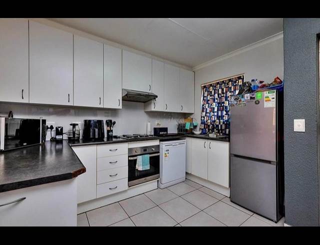 2 BEDROOM PROPERTY TO RENT IN WILROPARK