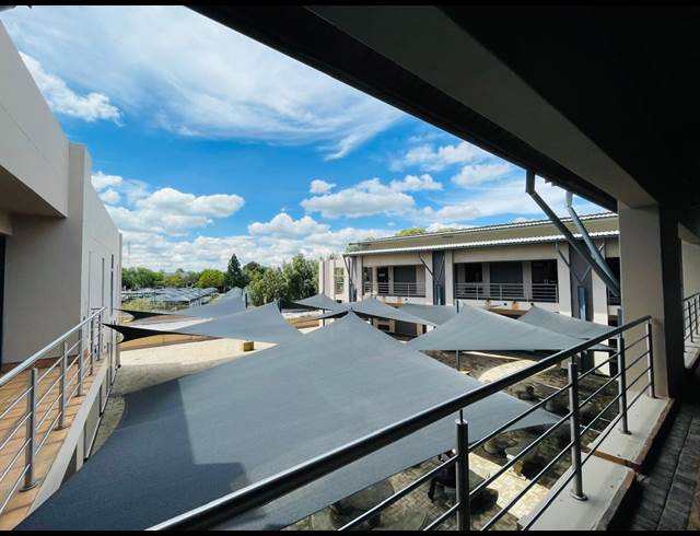 639M² OFFICE TO LET IN RANDJESPARK