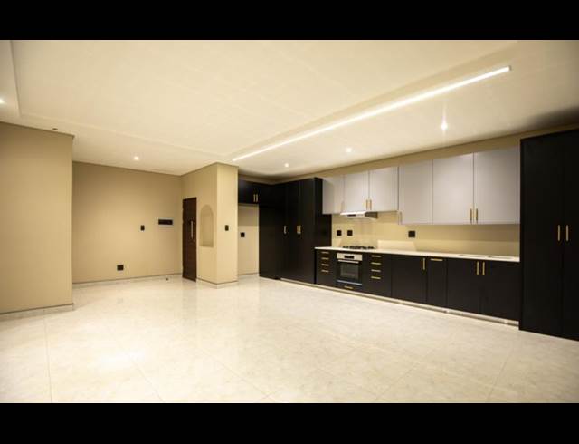 3 BEDROOM PROPERTY TO RENT IN WATERKLOOF RIDGE