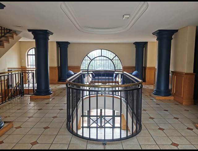 2,255M² OFFICE TO LET IN RIVONIA