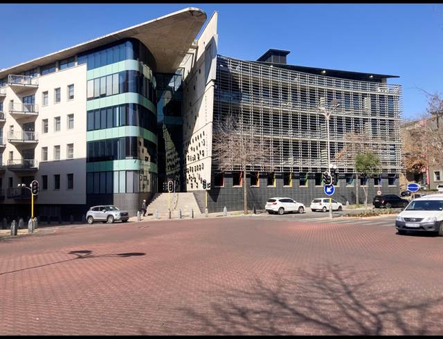 95M² OFFICE TO LET IN MELROSE ARCH