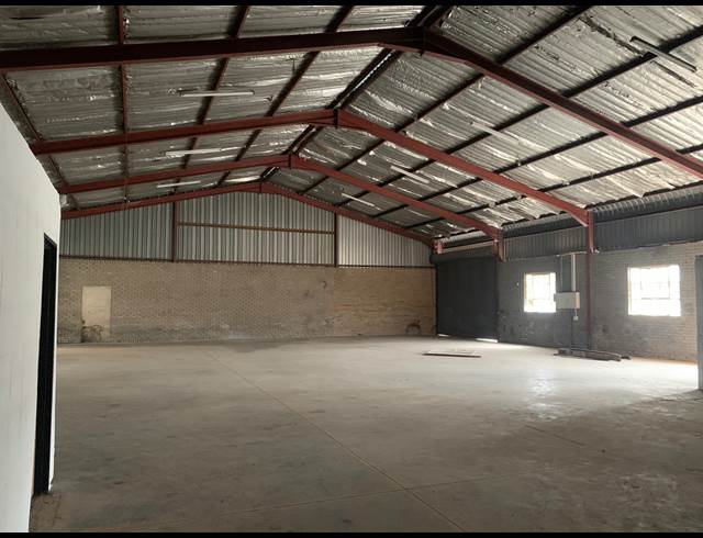 420M² WAREHOUSE TO LET IN ROCKY DRIFT