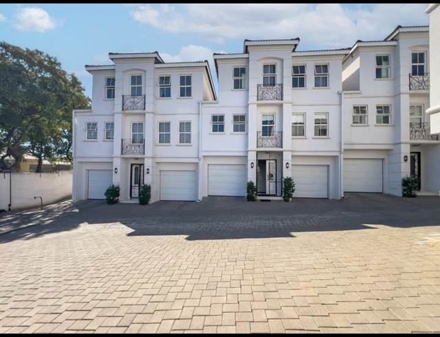 3 BEDROOM PROPERTY TO RENT IN BRYANSTON