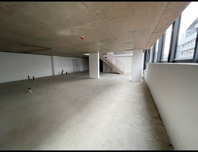 300M² RETAIL TO LET IN GREEN POINT