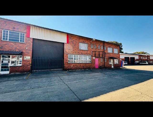 710M² WAREHOUSE TO LET IN ROBERTVILLE