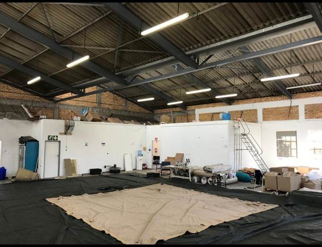 425M² WAREHOUSE RENTED IN MAITLAND