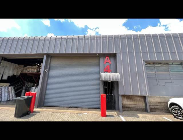 546M² WAREHOUSE TO LET IN SELBY