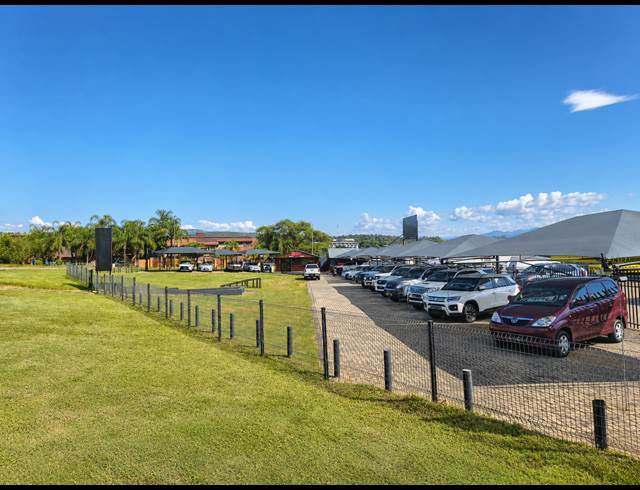 1,526M² RETAIL TO LET IN WEST ACRES