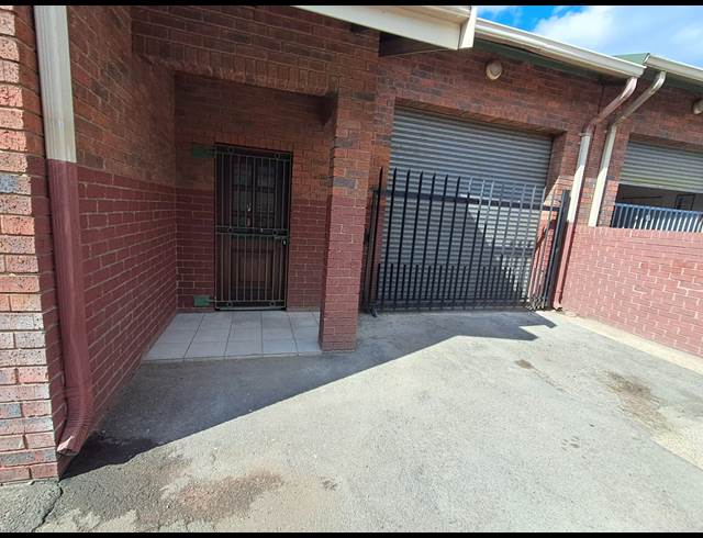 INDUSTRIAL PROPERTY TO RENT IN DUNCANVILLE