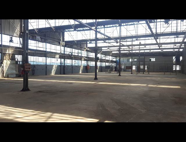 25,300M² WAREHOUSE TO LET IN ELANDSFONTEIN