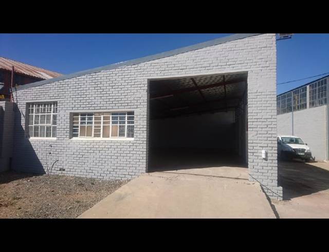 1,000M² WAREHOUSE RENTED IN HAMILTON