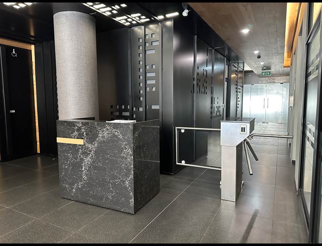 692M² OFFICE TO LET IN SANDTON CENTRAL