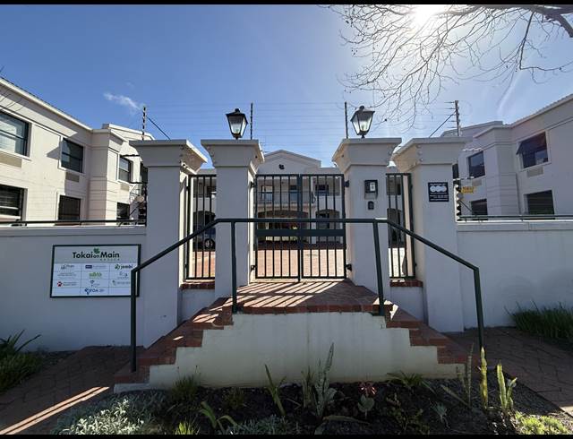 410M² OFFICE TO LET IN TOKAI