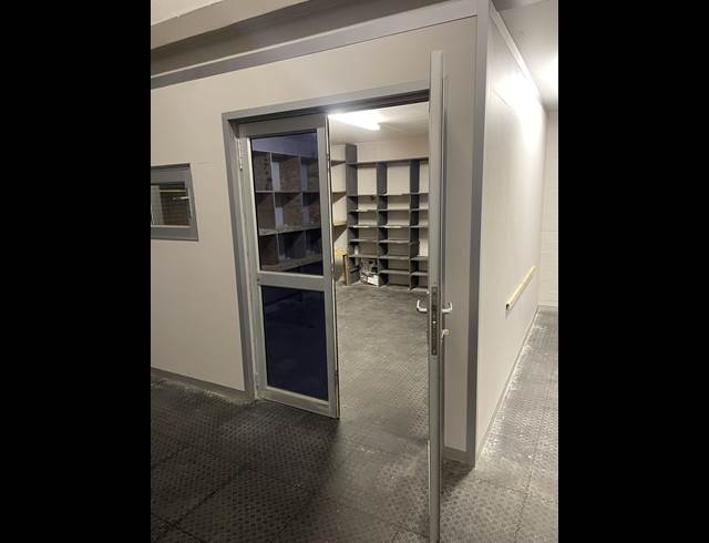 247M² WAREHOUSE RENTED IN CAPRICORN