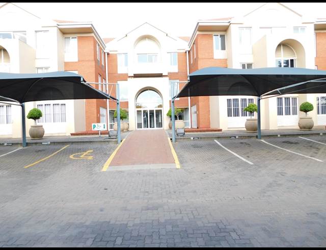 350M² OFFICE TO LET IN RANDBURG CENTRAL