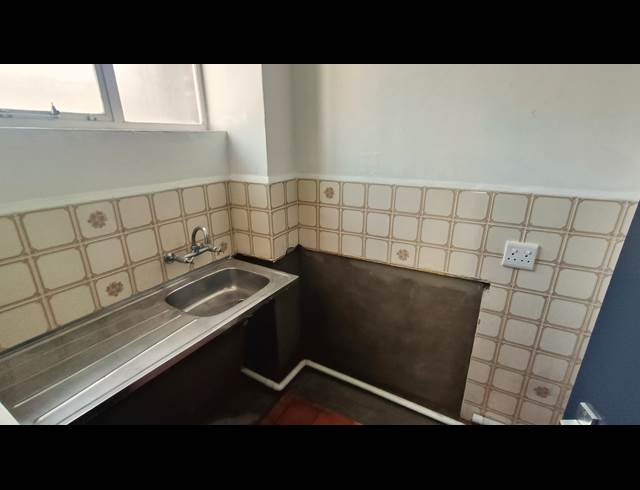 200M² OFFICE TO LET IN SALT RIVER