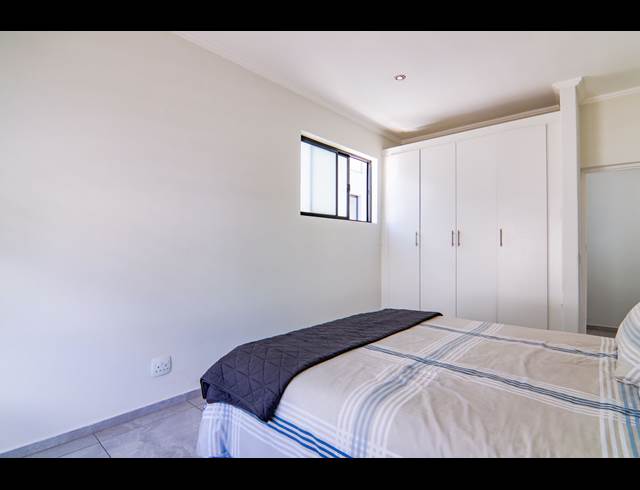 3 BEDROOM CLUSTER TO LET IN EDENBURG