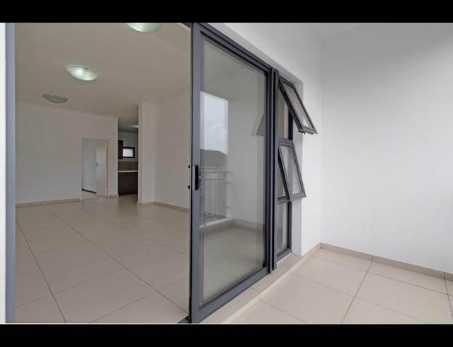 2 BEDROOM APARTMENT TO LET IN KENGIES