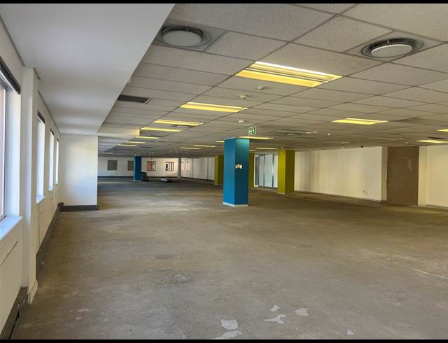 322M² OFFICE TO LET IN ILLOVO