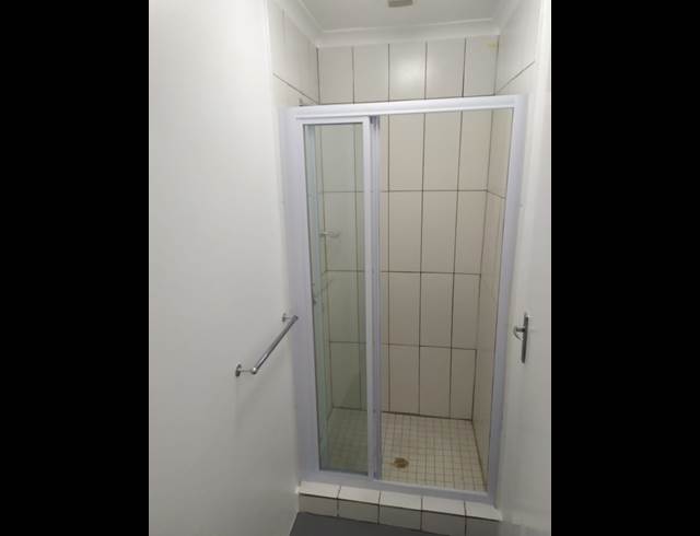 2 bed property to rent in BREDASDORP