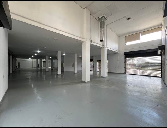 2,617M² WAREHOUSE TO LET IN STRIJDOMPARK