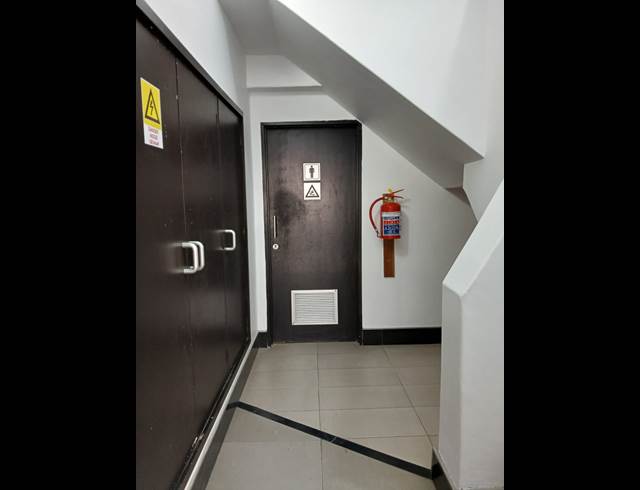 1,246M² OFFICE TO LET IN WESTVILLE