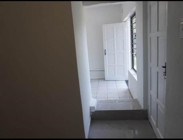 1 BEDROOM PROPERTY TO RENT IN BEREA WEST